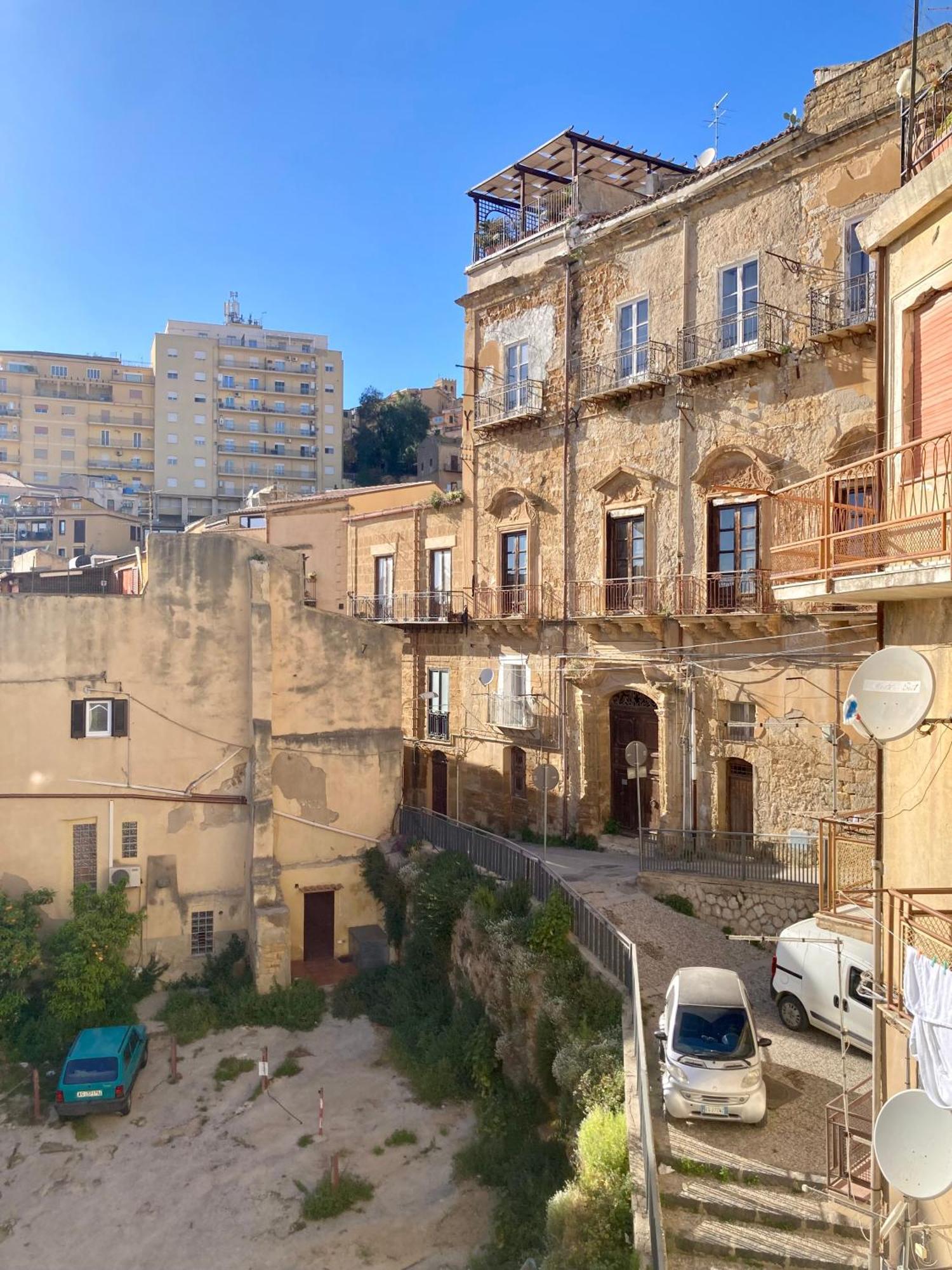Agrigento Flat - Apartment With Private Parking エクステリア 写真